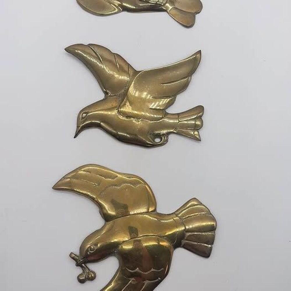Vintage Brass Flying Birds Wall Decor Set of 3 Mid Century Peace Dove - Picture 7 of 7